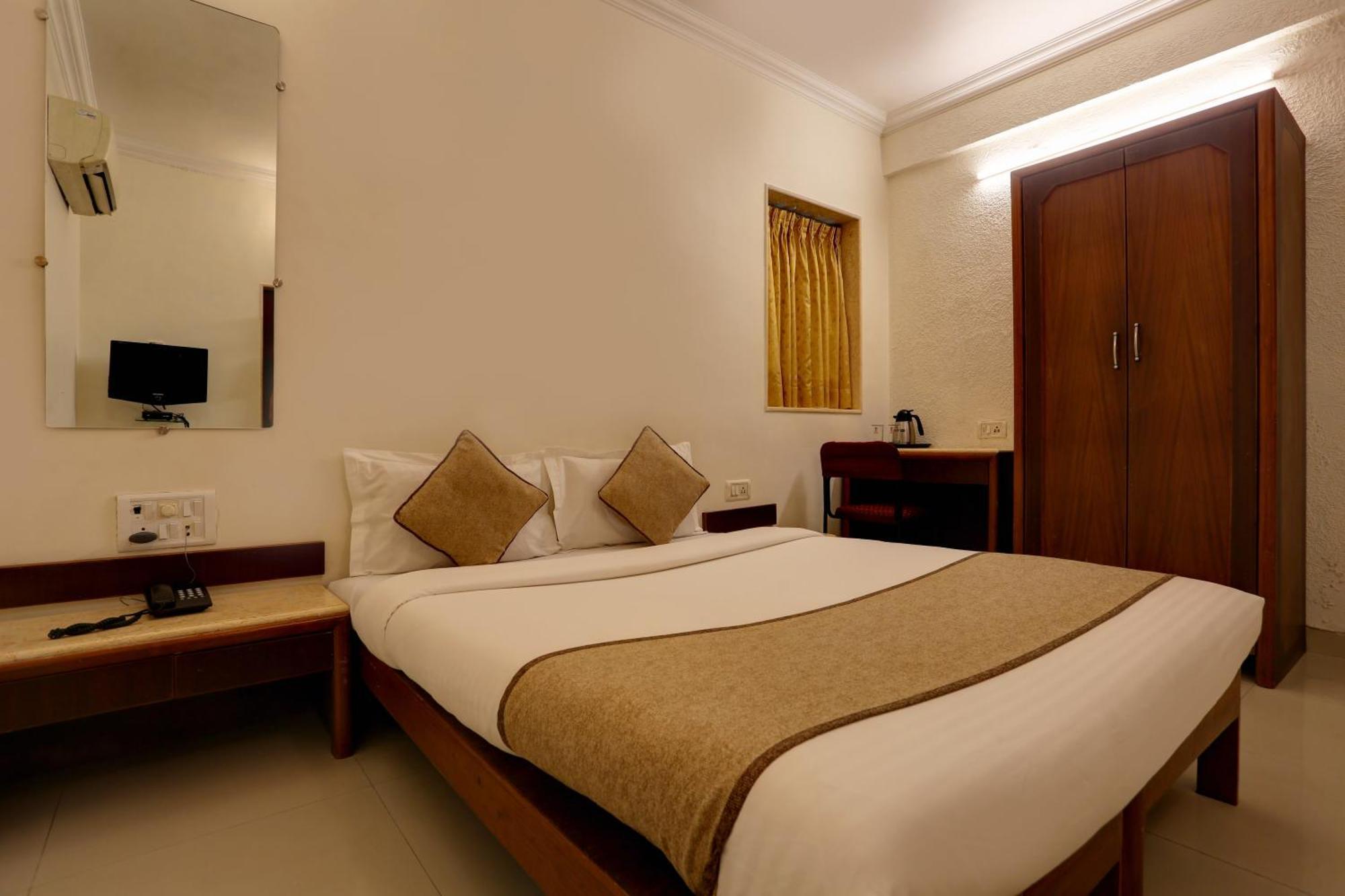 Accord Hotel Mumbai Kültér fotó